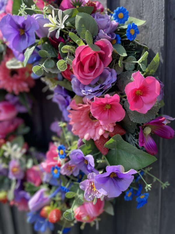 Vibrant Purple & Cerise Wreath - Image 3
